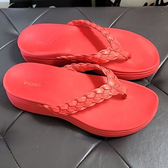 Vionic Kenji Braided Sandals - Picture 2 of 10